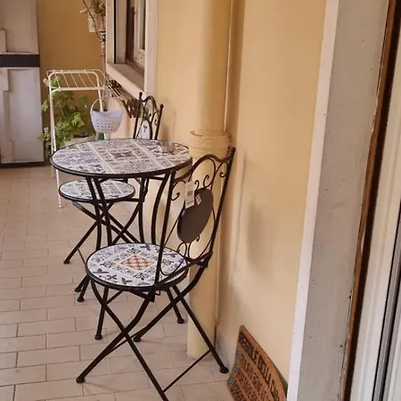 Bribry Apartment